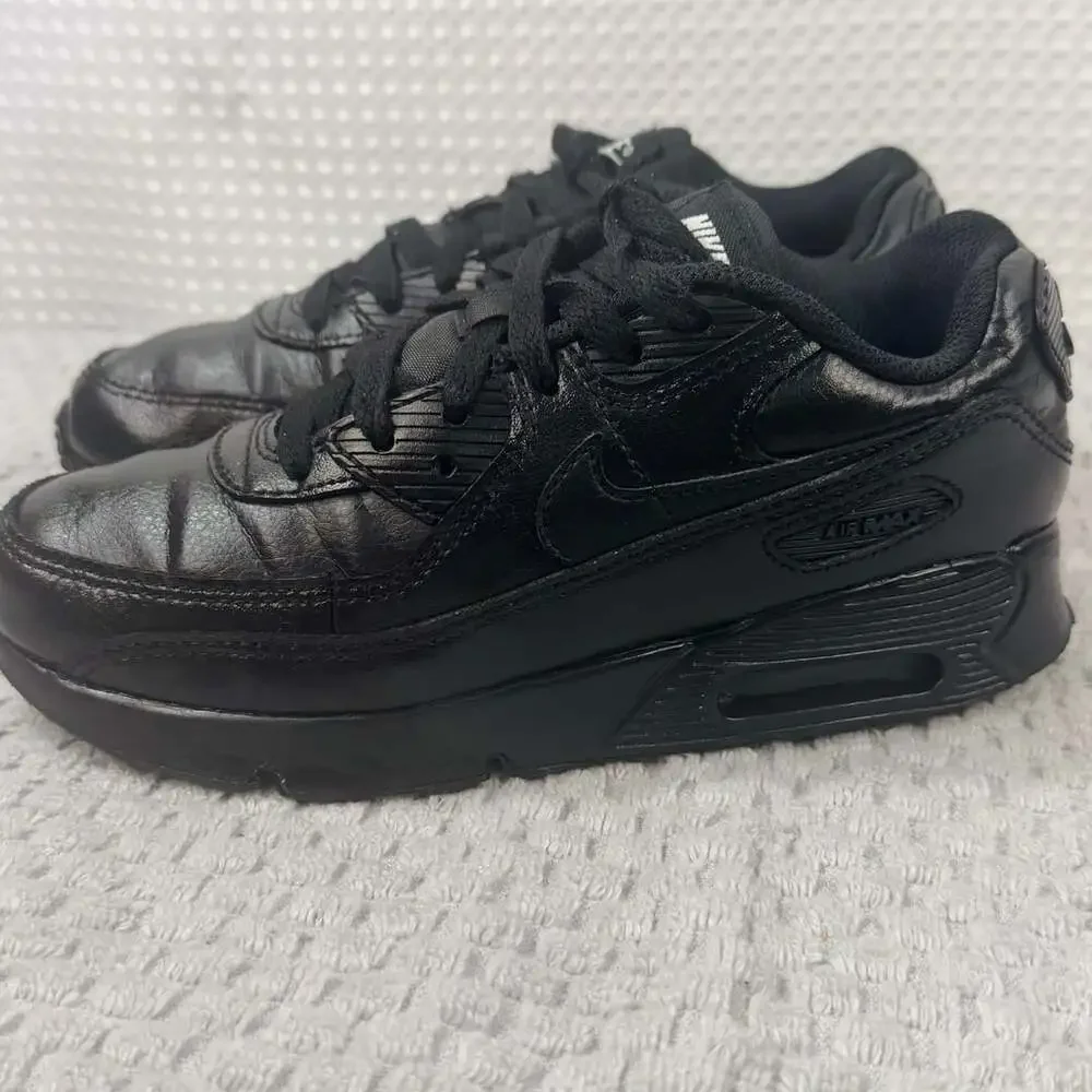 Nike Air Max 90 Triple Black Kids Shoes